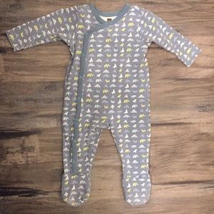 Tea footed one piece